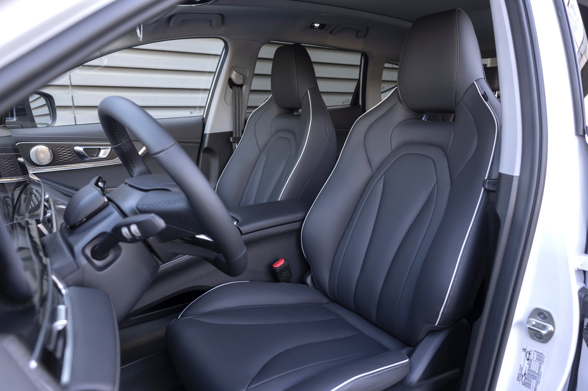 EBRO S700 PHEV Asientos delanteros