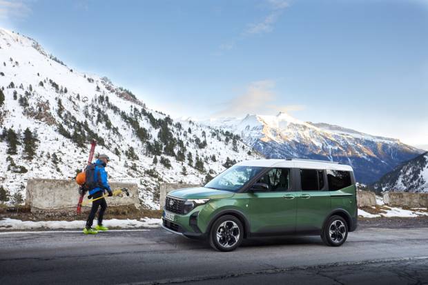 Probamos el nuevo Ford Tourneo Courier: ¿te atreves a pasarte a los coches versátiles?