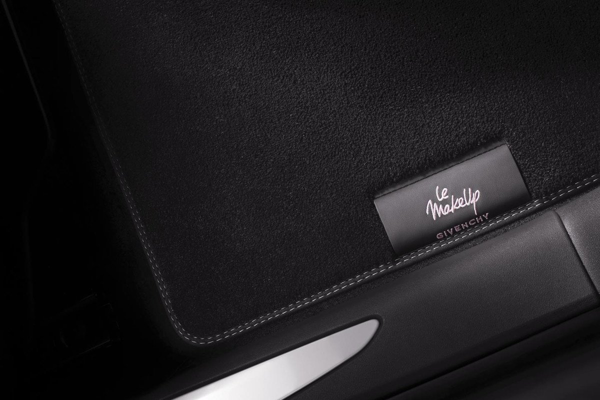 Nuevo DS 3 Givenchy Le MakeUp, el lujo con estilo femenino
