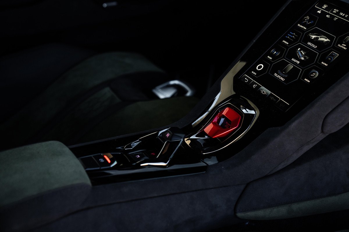 Empieza la producción del Lamborghini Huracán Sterrato: todos los detalles del deportivo