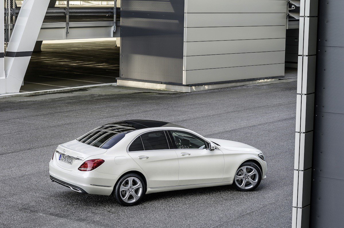 Nuevo Mercedes Clase C, primeras fotos y datos oficiales 