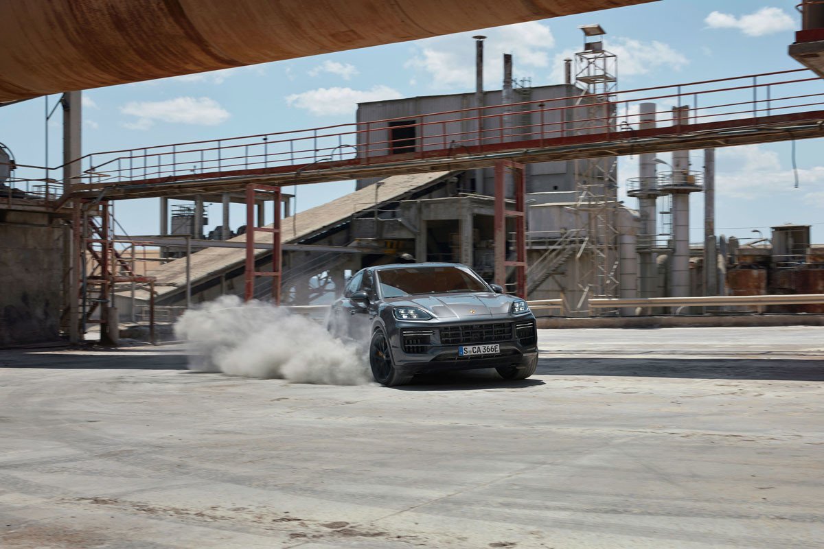 Aquí está el Porsche Cayenne más potente y rápido de siempre, el Turbo E-Hybrid