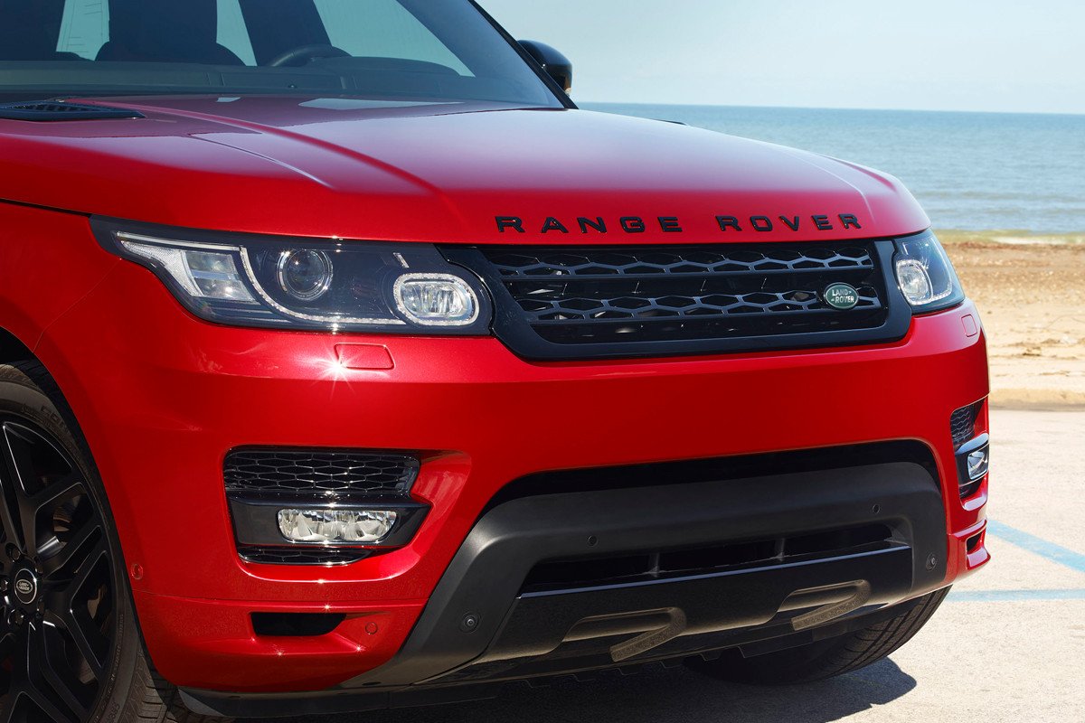 Nuevo Range Rover Sport HST, por debajo del SVT