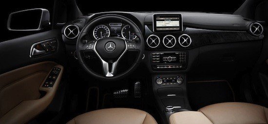 Nuevo Mercedes Clase B: Primeras fotos del interior