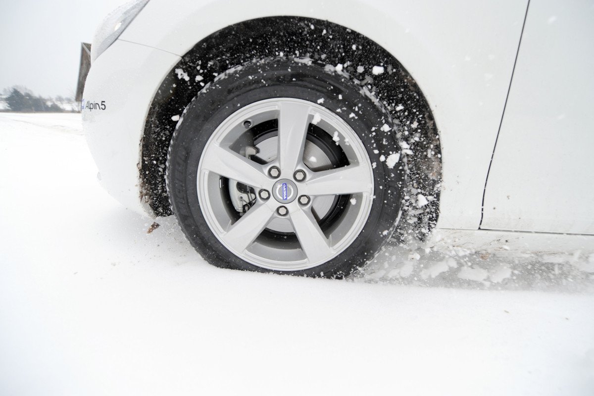Neumáticos de invierno: 5 razones para utilizar los nuevos MICHELIN Alpin 5 