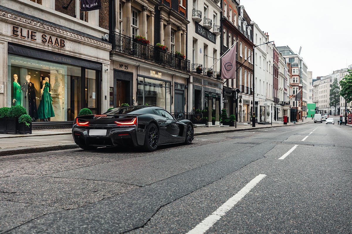 Rimac Nevera: potencia, prestaciones y precio del eléctrico más rápido del mundo