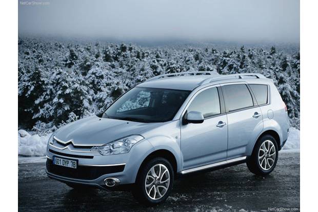 Comprar un SUV: Descuentos de 8.000 euros en C-Crosser y 4007