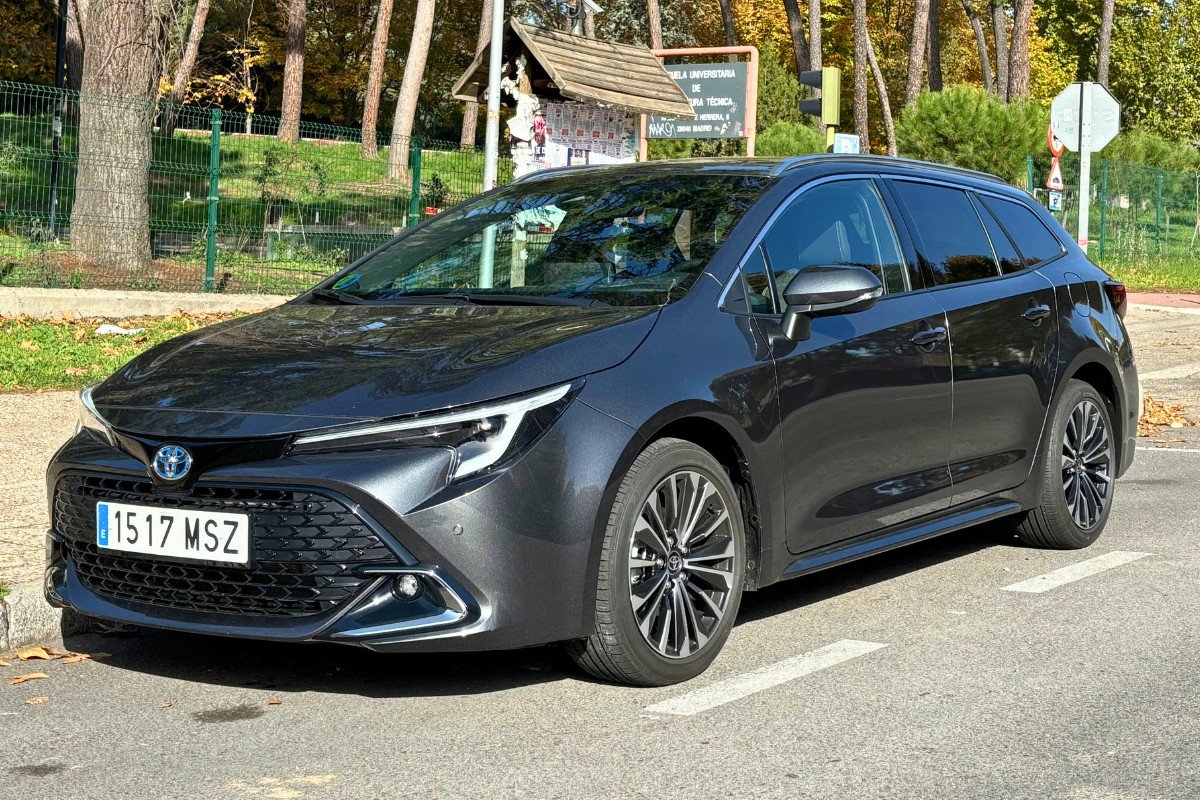 Toyota Corolla Touring Sports