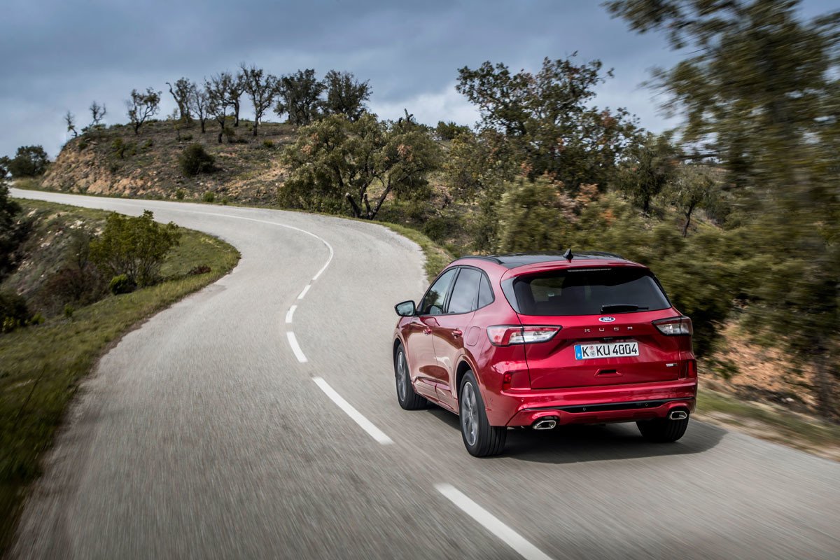 Nuevo Ford Kuga: conoce su gama, precios y nuevas fotos Nuevo Ford Kuga: conoce su gama, precios y nuevas fotos