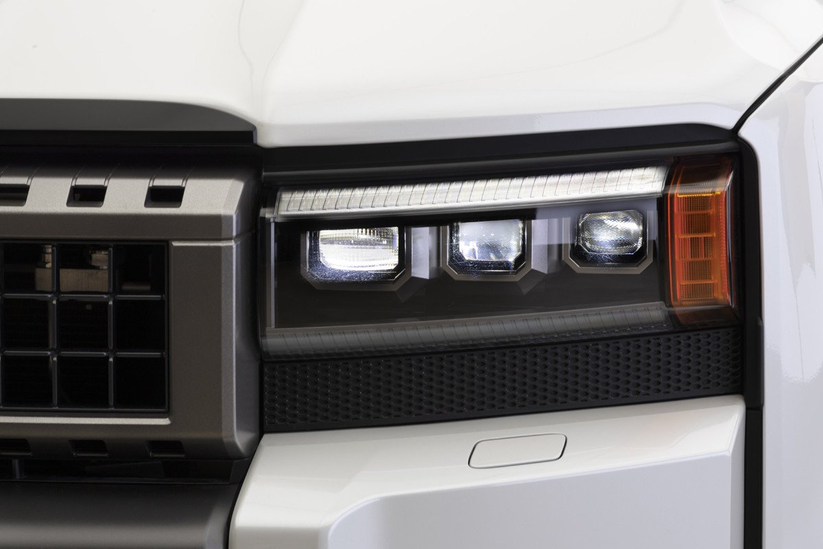 Vemos y tocamos al nuevo Toyota Land Cruiser y te explicamos por qué será tan exclusivo