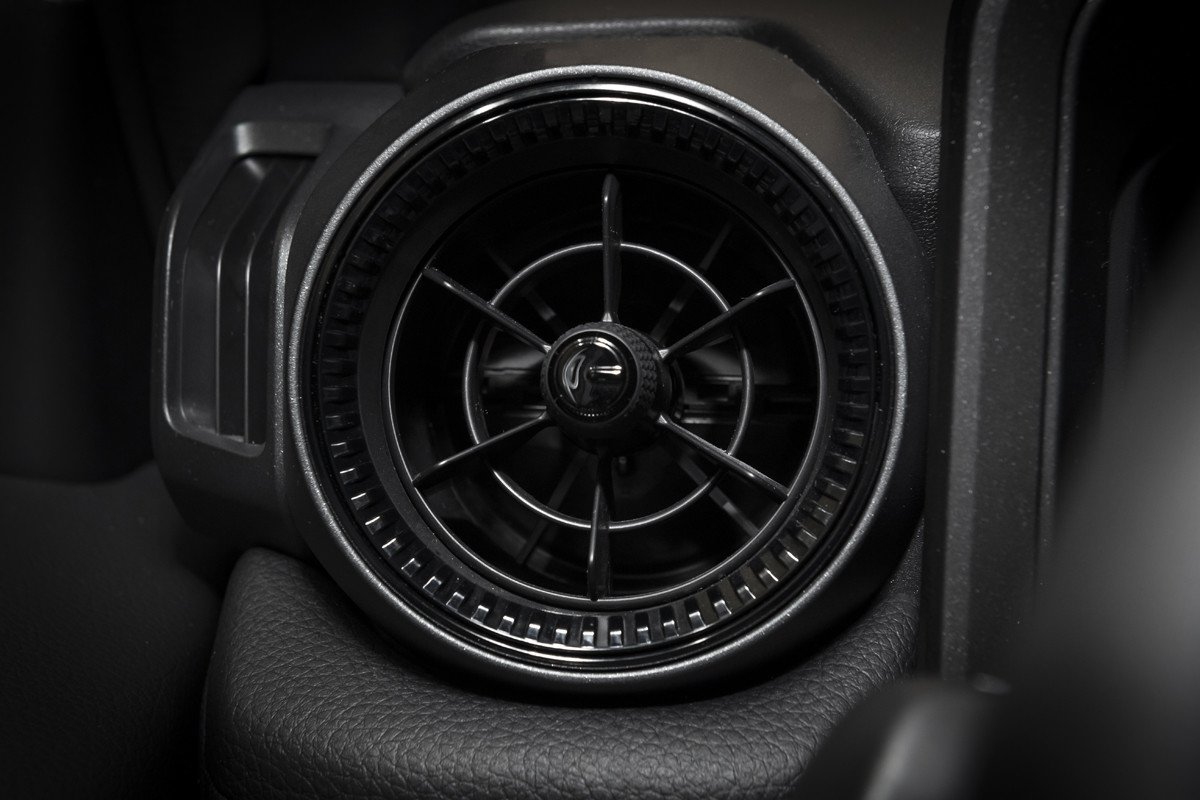 Vemos y tocamos al nuevo Toyota Land Cruiser y te explicamos por qué será tan exclusivo