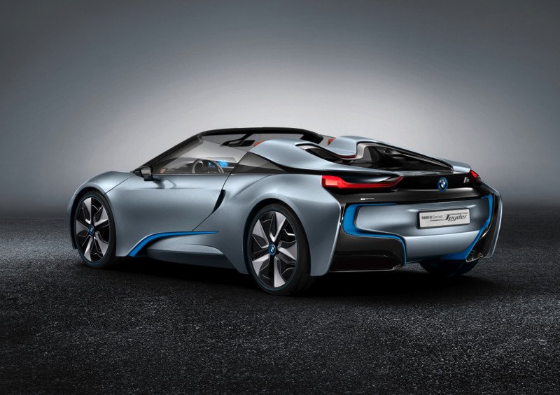 BMW i8 Spyder: el deportivo descapotable híbrido y enchufable