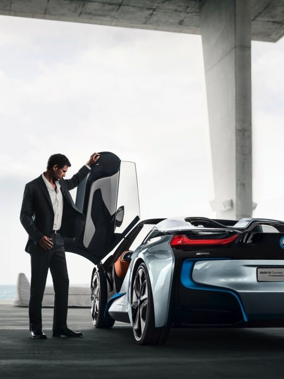 BMW i8 Spyder: el deportivo descapotable híbrido y enchufable