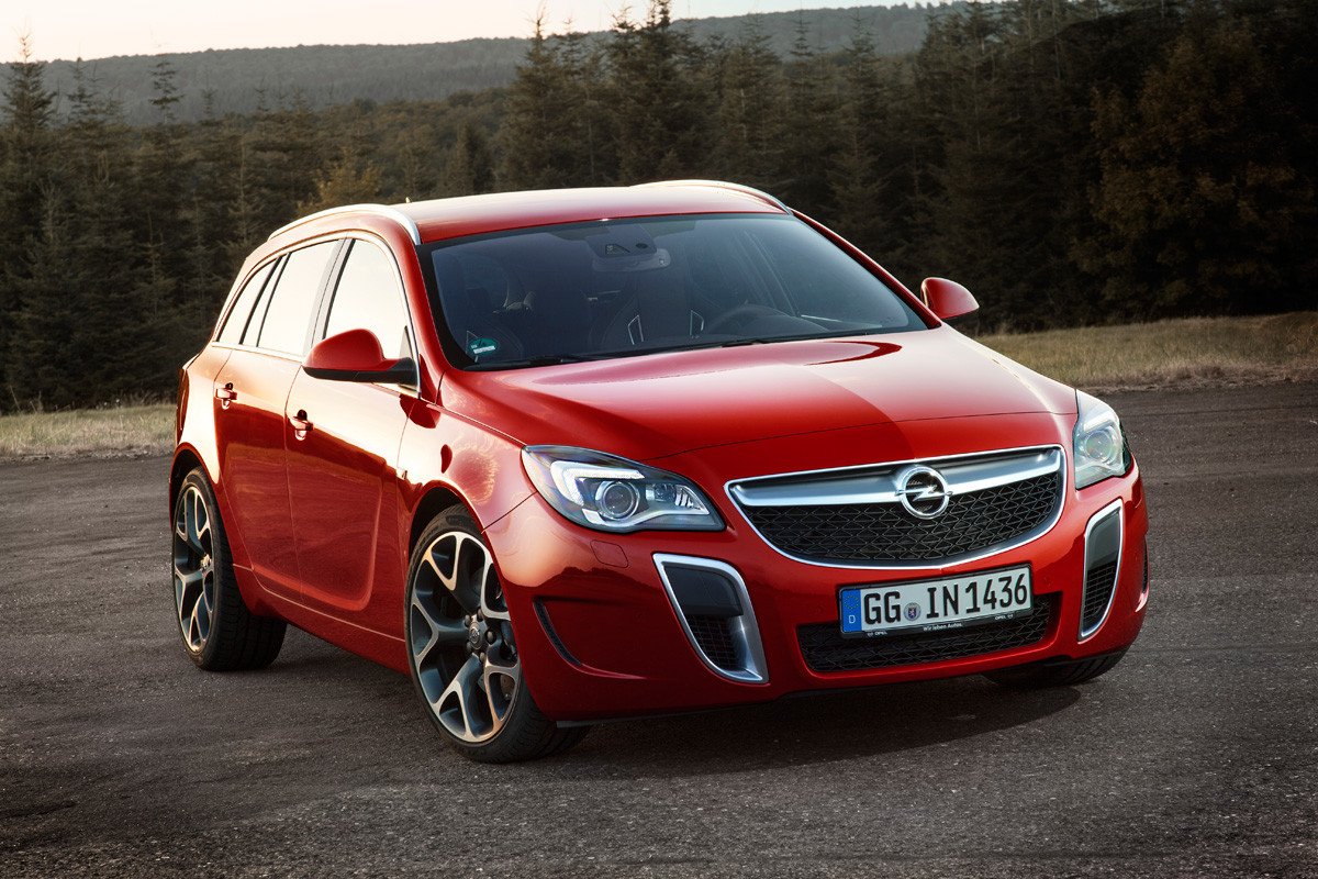Nuevo Opel Insignia OPC, de carreras con la familia