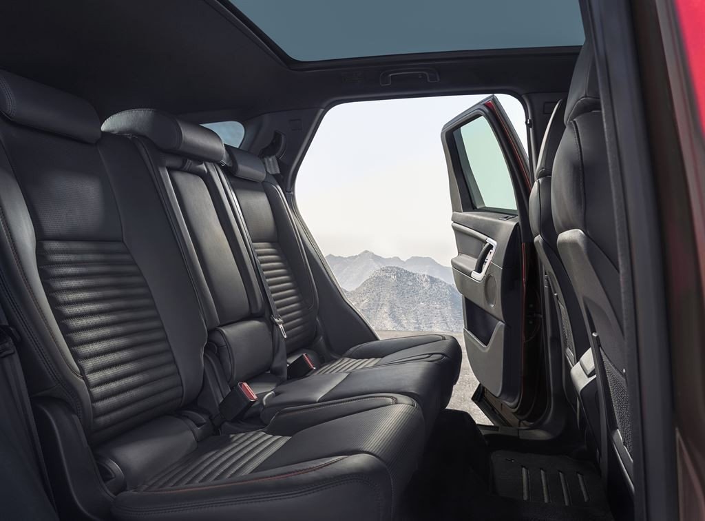Nuevo Discovery Sport Dynamic con acabado deportivo