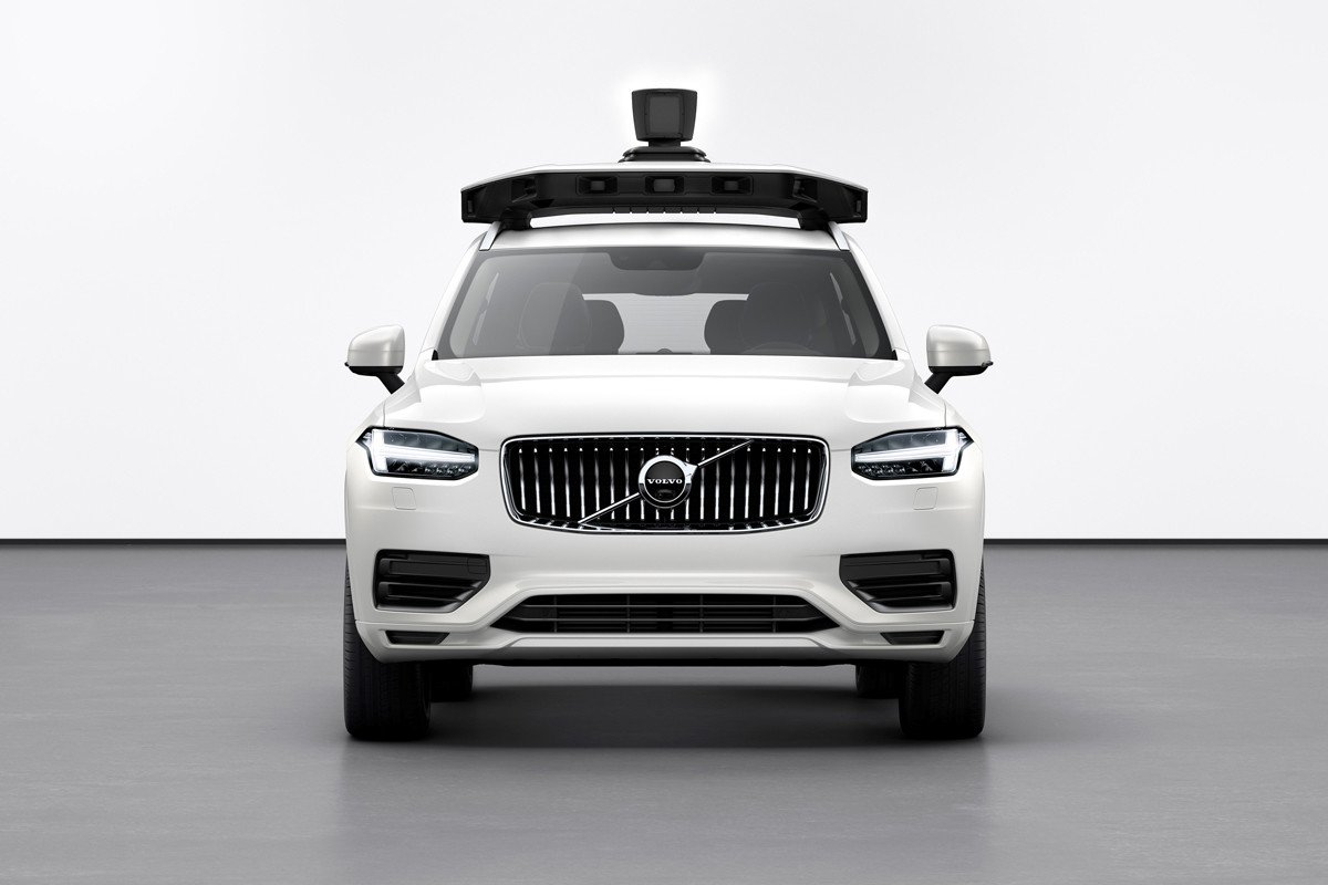 Volvo y Uber ya tienen listo su coche autónomo
