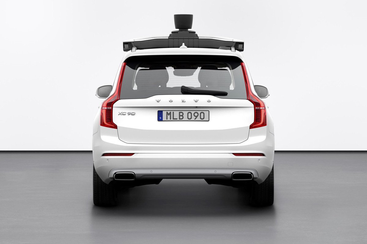 Volvo y Uber ya tienen listo su coche autónomo