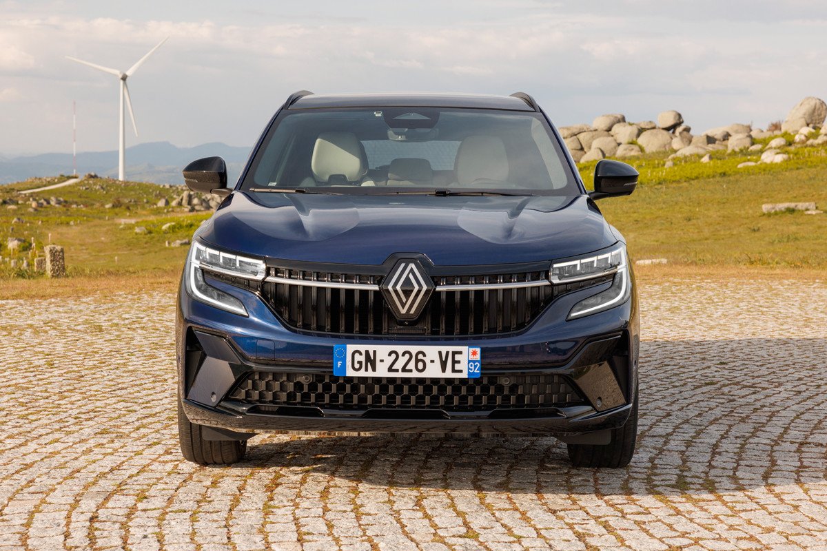 Prueba Renault Espace: se convierte en SUV, con hasta 7 plazas y un único motor híbrido