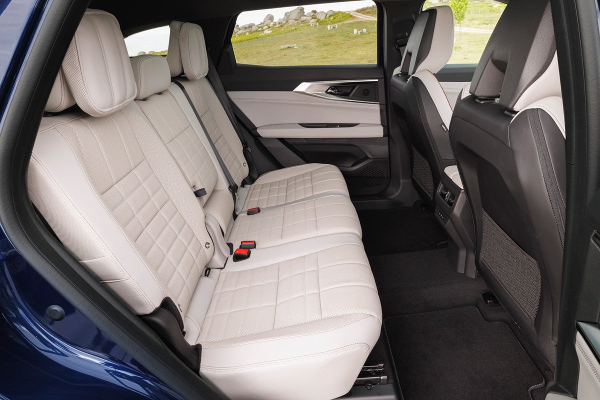 Prueba Renault Espace: se convierte en SUV, con hasta 7 plazas y un único motor híbrido