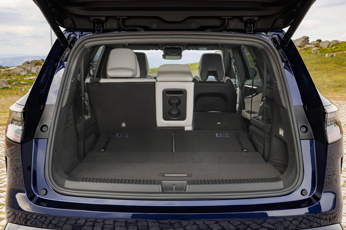 Prueba Renault Espace: se convierte en SUV, con hasta 7 plazas y un único motor híbrido