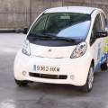 Peugeot entrega un iOn a la EMT