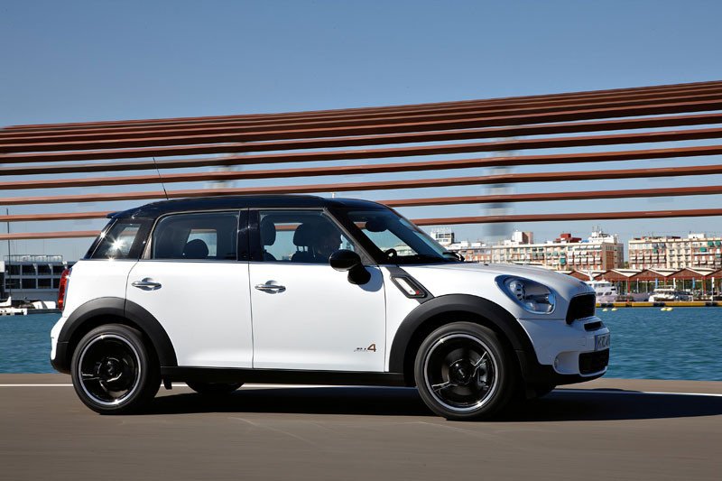 MINI Countryman, fotos y datos oficiales