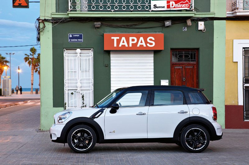 MINI Countryman, fotos y datos oficiales