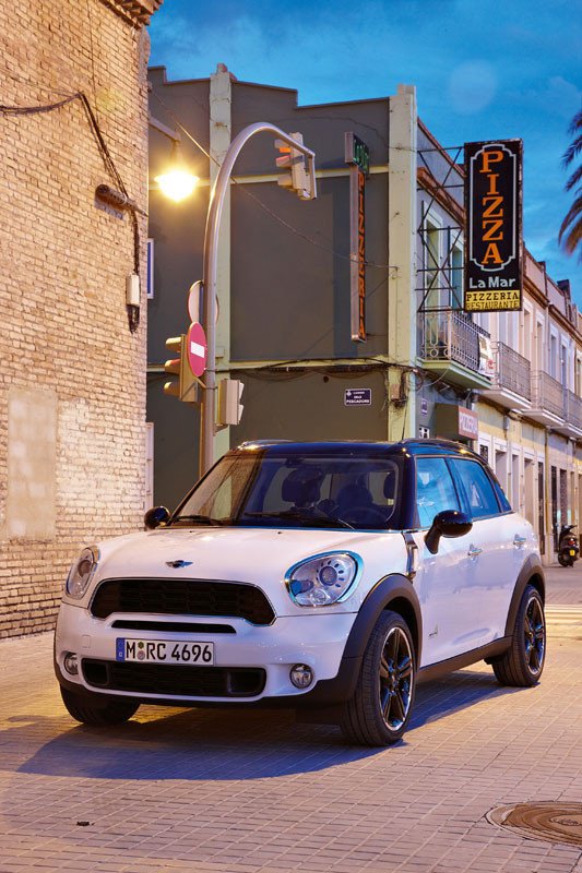 MINI Countryman, fotos y datos oficiales