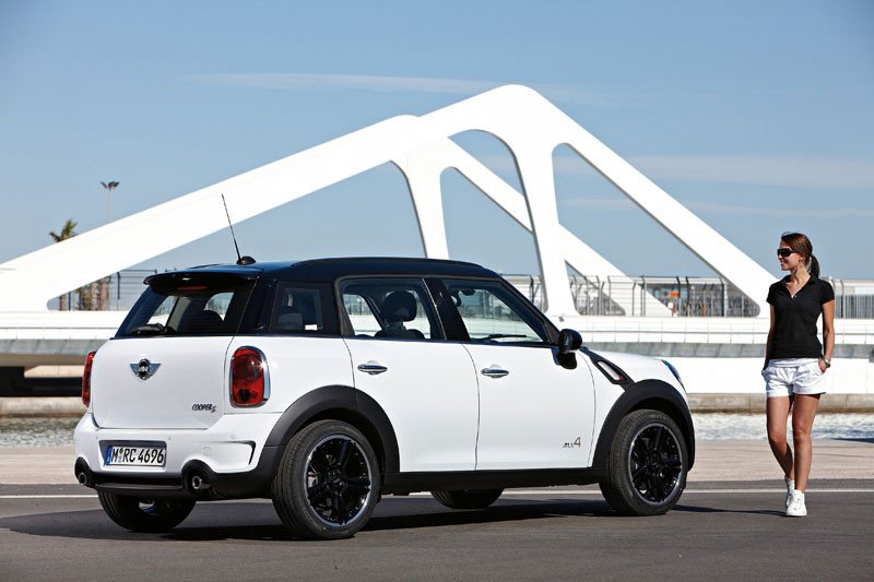 MINI Countryman, fotos y datos oficiales