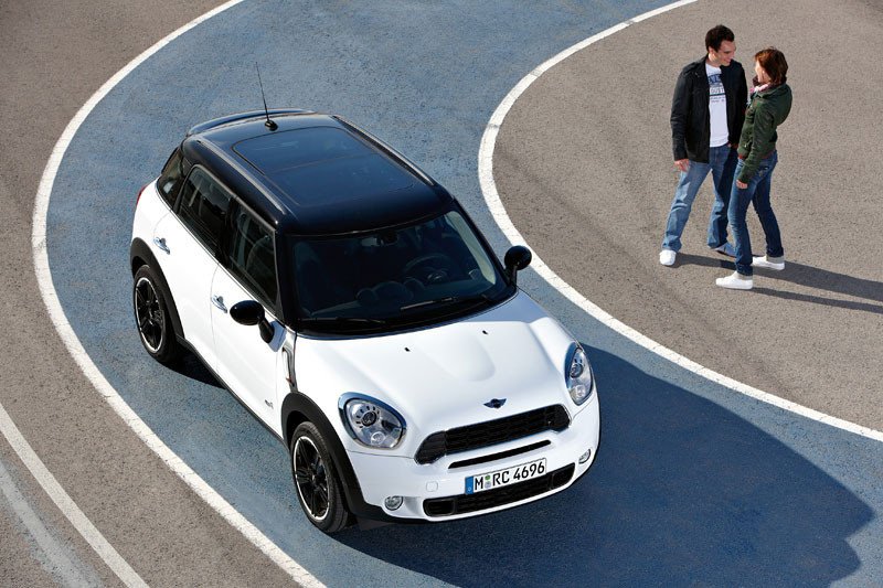 MINI Countryman, fotos y datos oficiales