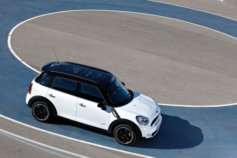 MINI Countryman, fotos y datos oficiales