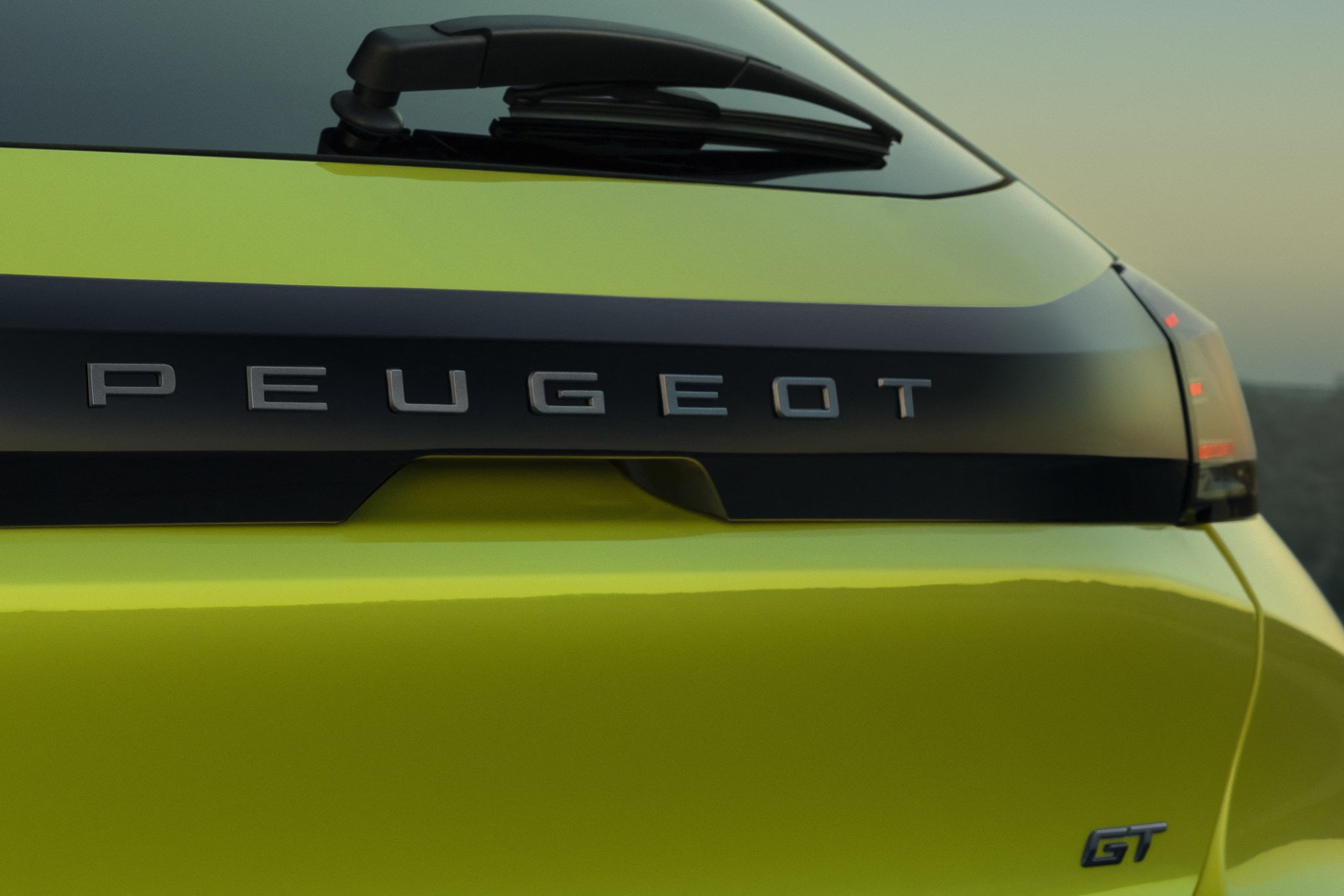 Peugeot 208 Hybrid