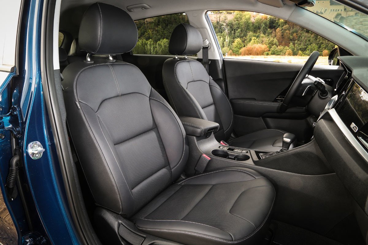 Kia Niro híbrido e híbrido enchufable: primera prueba, opiniones y precios