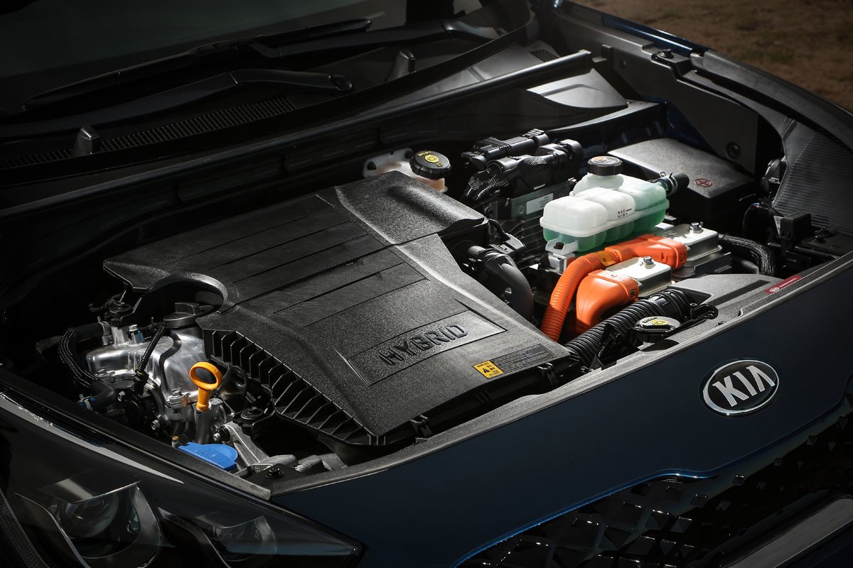 Kia Niro híbrido e híbrido enchufable: primera prueba, opiniones y precios