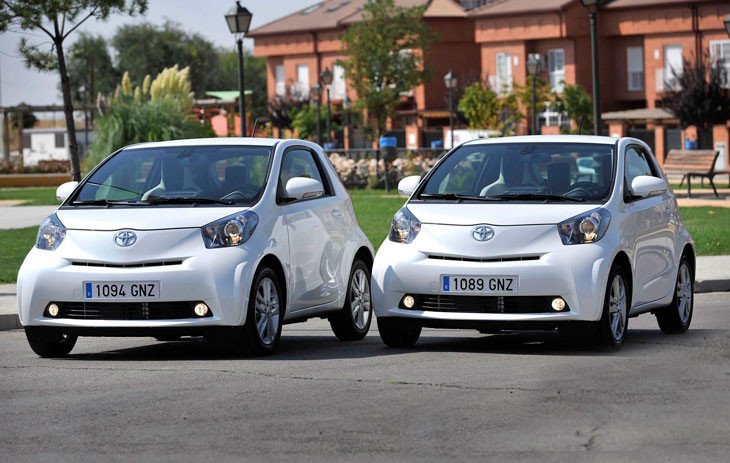 Prueba: Toyota IQ, para gente pudiente