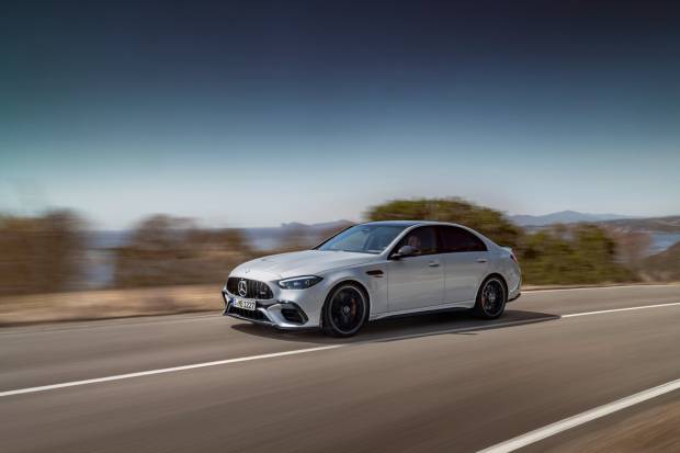 Nuevo Mercedes-AMG C 63 S E Performance: cuatro cilindros e híbrido para llegar a 680 CV