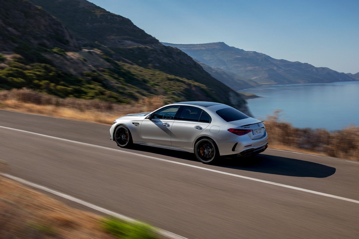 Nuevo Mercedes-AMG C 63 S E Performance: cuatro cilindros e híbrido para llegar a 680 CV