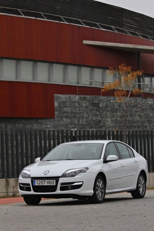 Comprar coche: Renault Laguna Diesel, ¿cuál elegir?