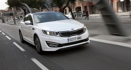 Precio del Kia Optima Híbrido, ya disponible por 34.705 €