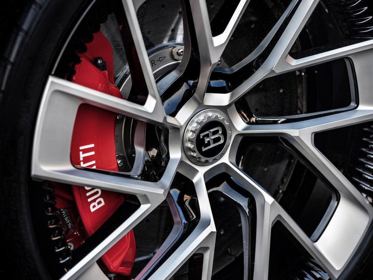 Bugatti Centodienci: casi 10 millones de euros para esta edición especial 