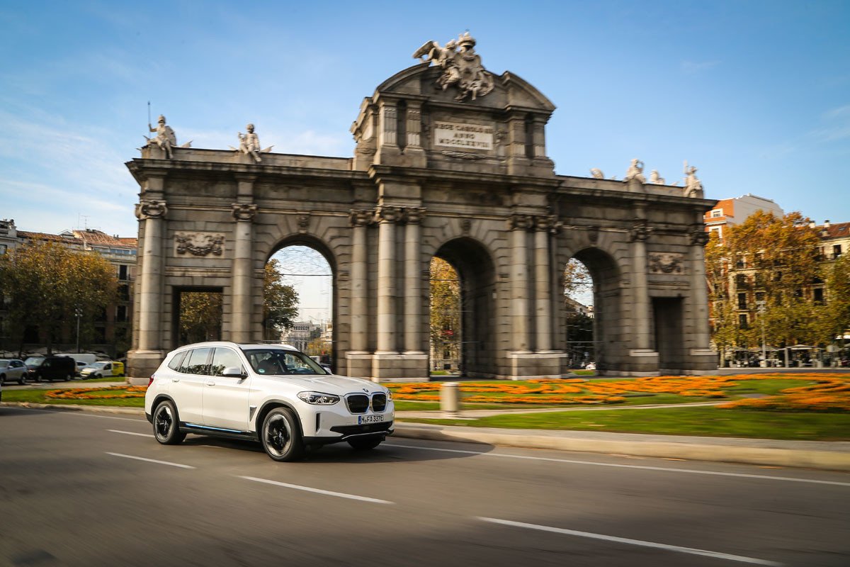 Prueba BMW iX3: Opinión, precio, prestaciones y autonomía