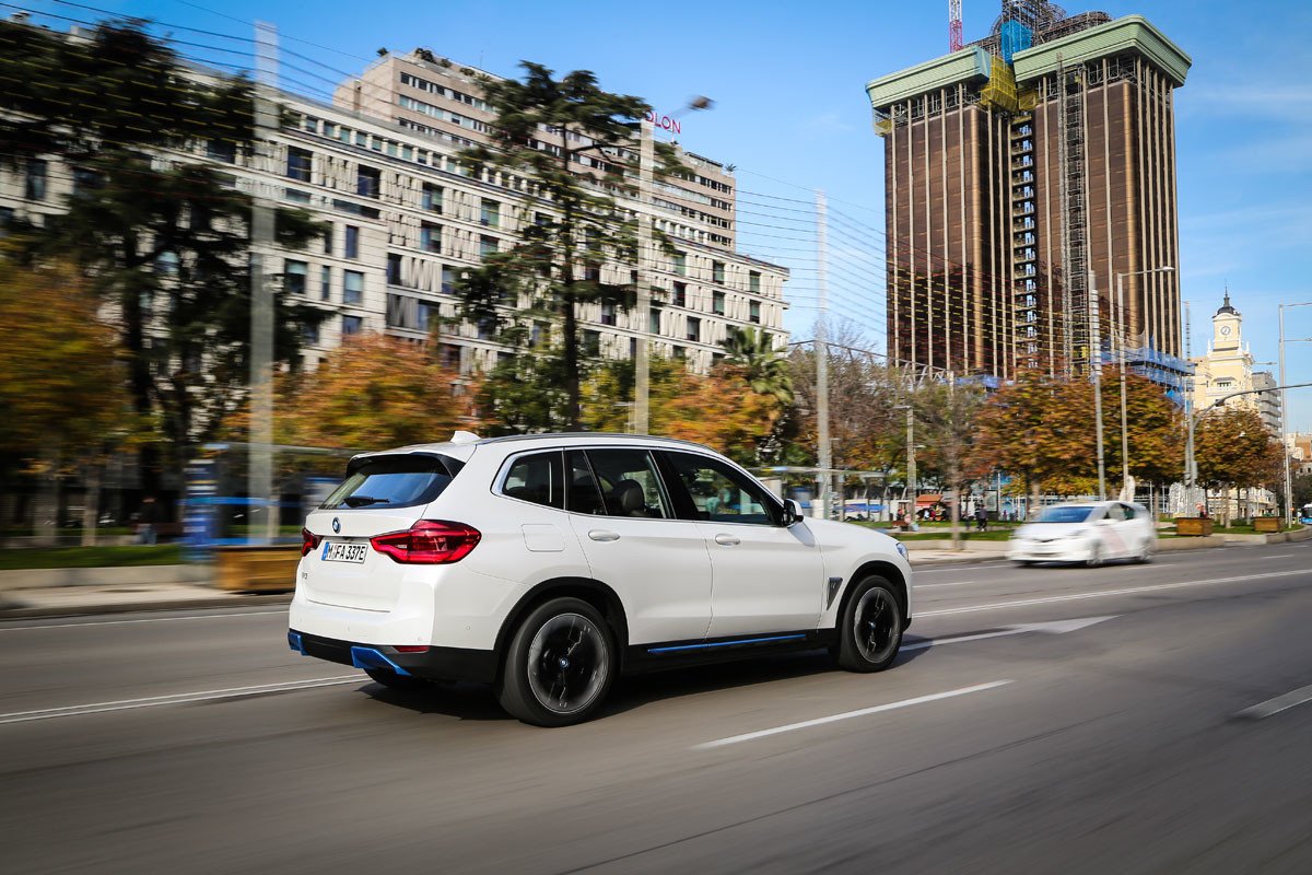 Prueba BMW iX3: Opinión, precio, prestaciones y autonomía