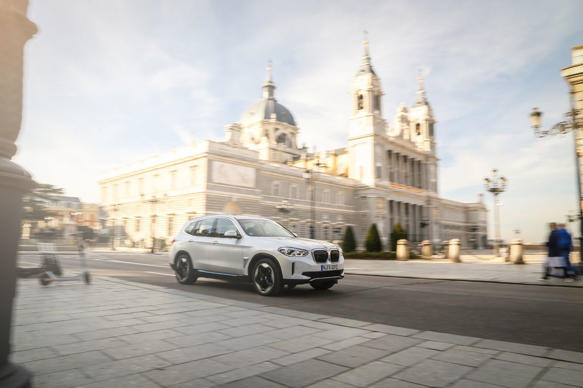 Prueba BMW iX3: Opinión, precio, prestaciones y autonomía