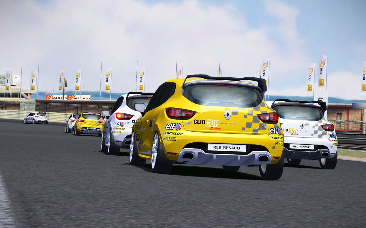 Clio Cup “on line”: Renault en el mundo virtual  
