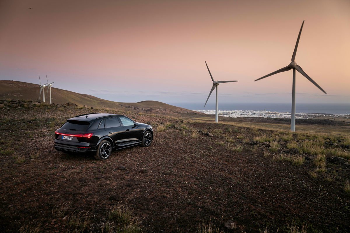 Audi SQ8 e-tron, un súper SUV de 503 CV