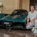 Fernando Alonso recibe su Aston Martin Valkyrie: un F1 también para salir a carretera