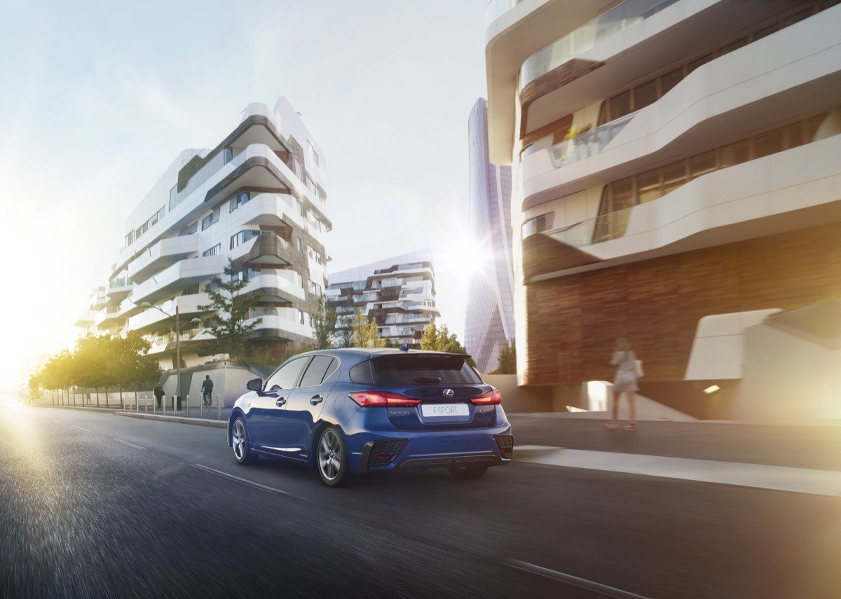 Prueba Lexus CT 200h 2018: cambio de imagen y más seguridad