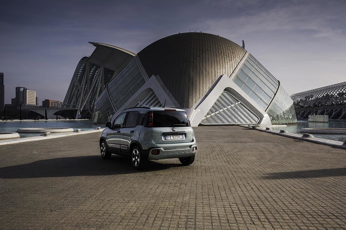 El Fiat 500 y Panda se convierten en híbridos
