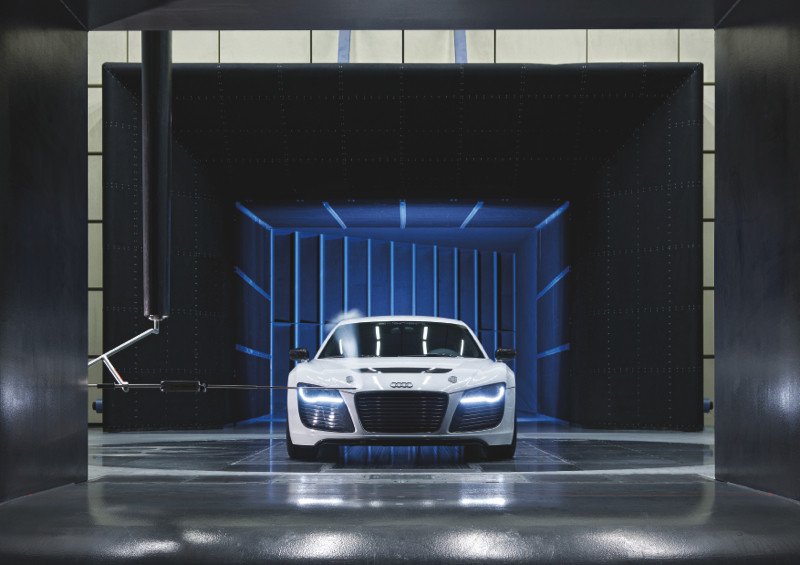 Audi R8 e-tron: así suena el coche eléctrico de Audi