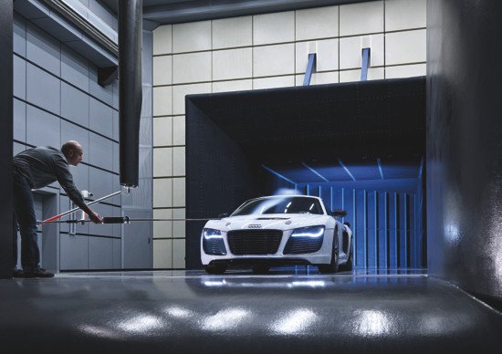 Audi R8 e-tron: así suena el coche eléctrico de Audi